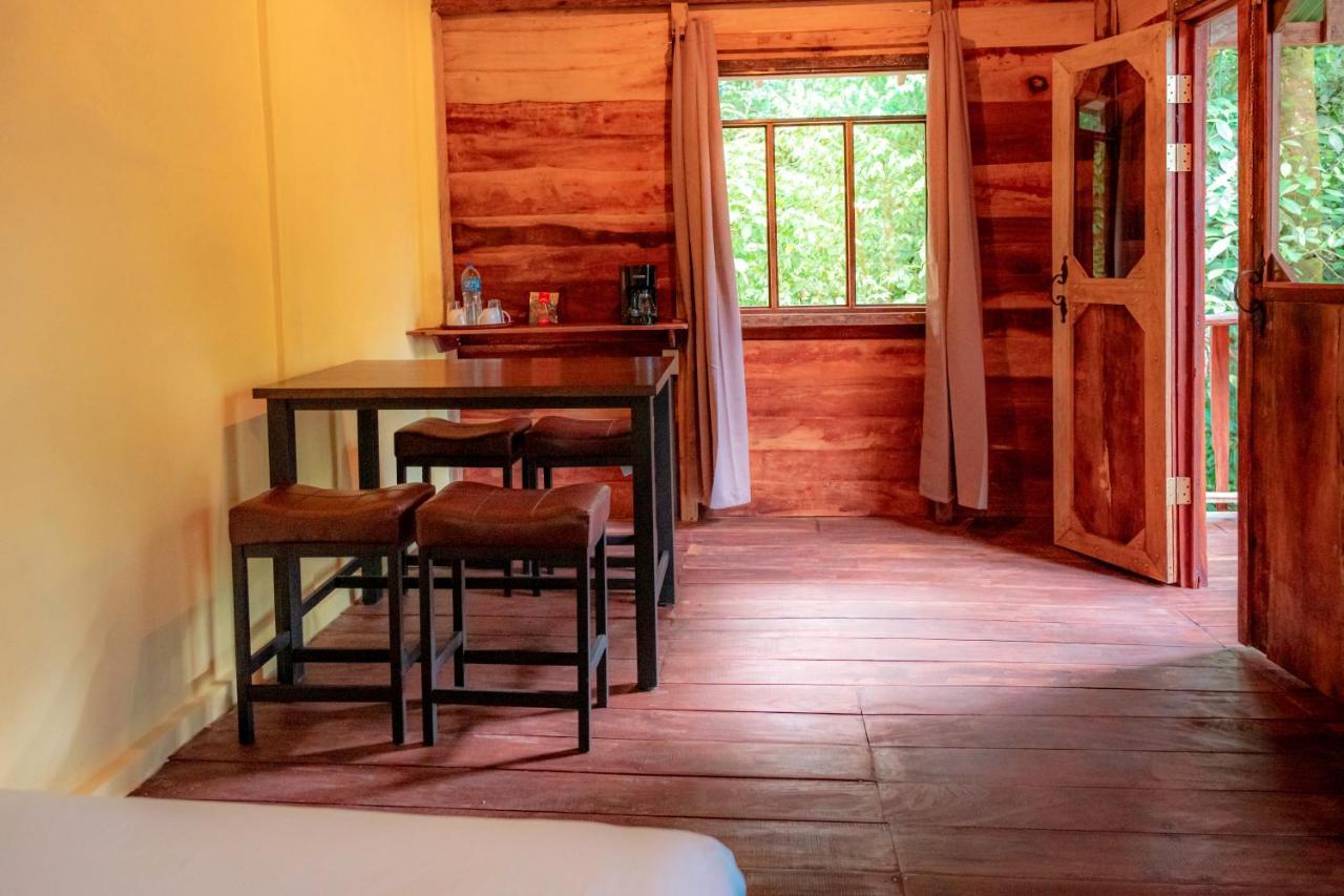 La Tigra Rainforest Lodge La Fortuna Екстериор снимка