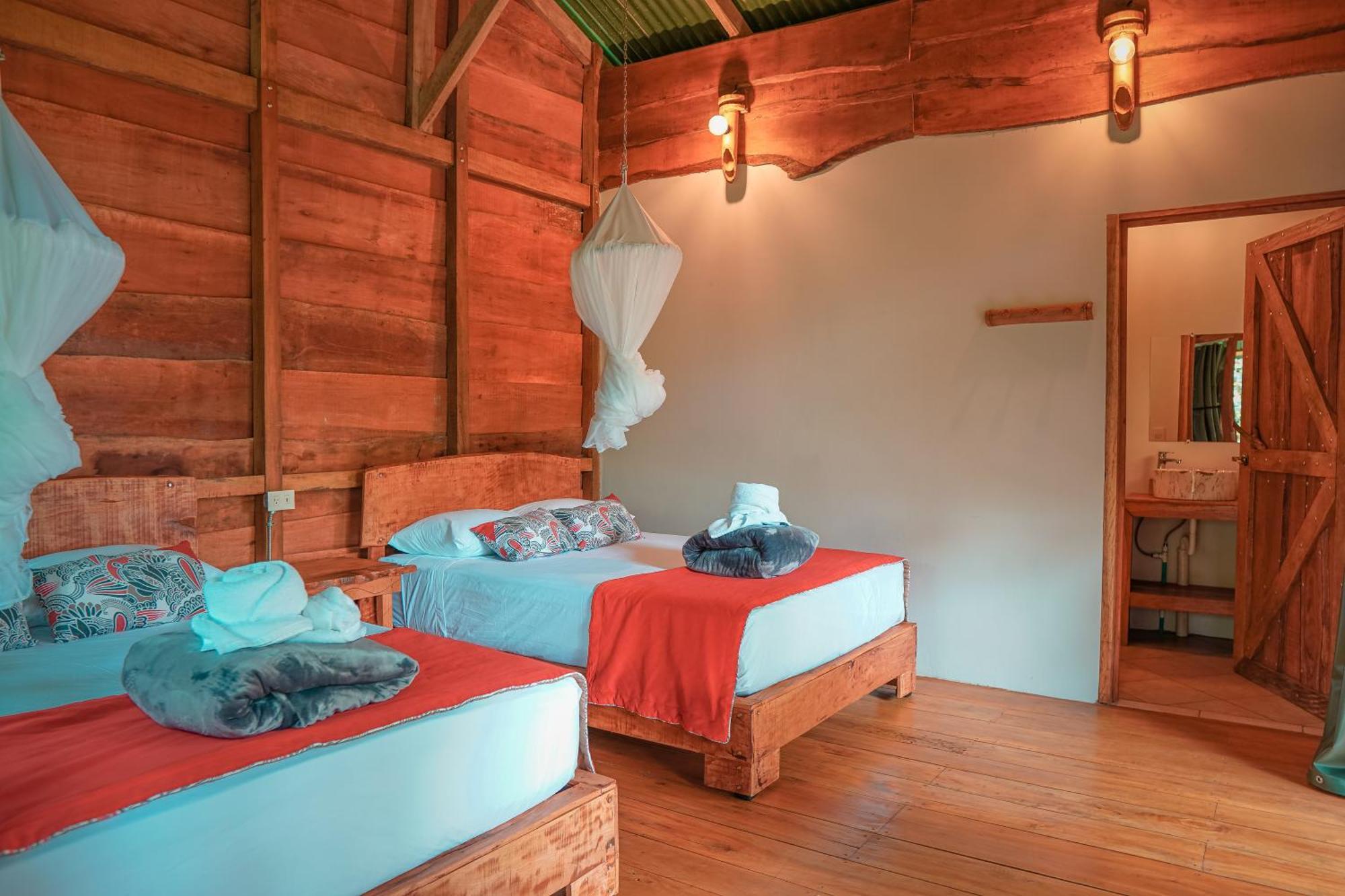 La Tigra Rainforest Lodge La Fortuna Екстериор снимка