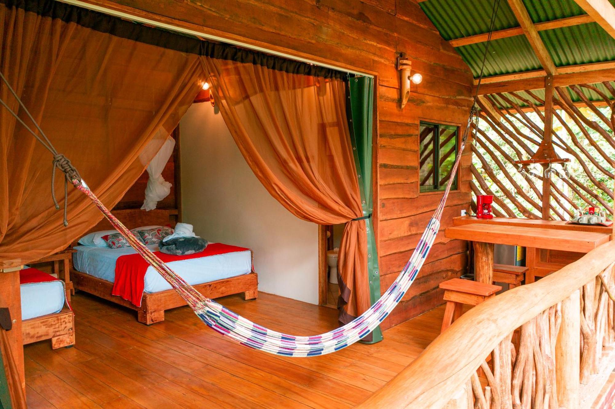 La Tigra Rainforest Lodge La Fortuna Екстериор снимка